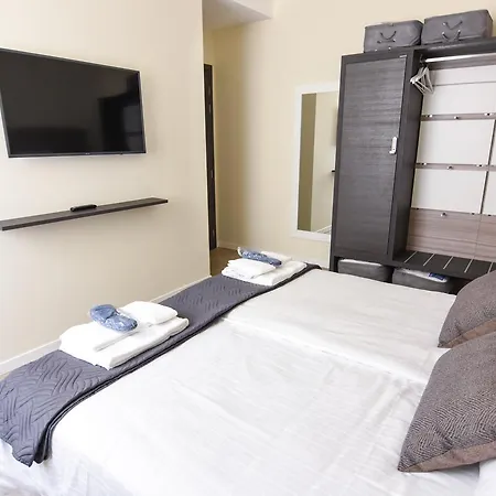 Apartament 3 Amici *