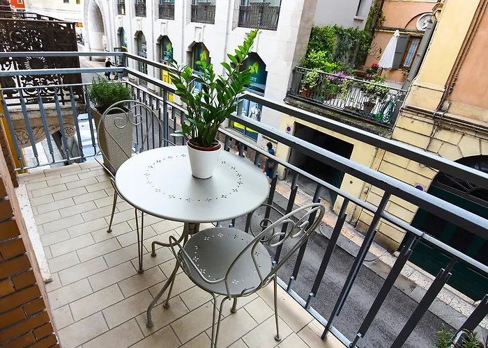 Apartament 3 Amici *